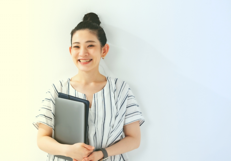 女性